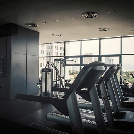 Tropicana 218 Macalister Netflix Seaview Τζωρτζ Τάουν Εξωτερικό φωτογραφία