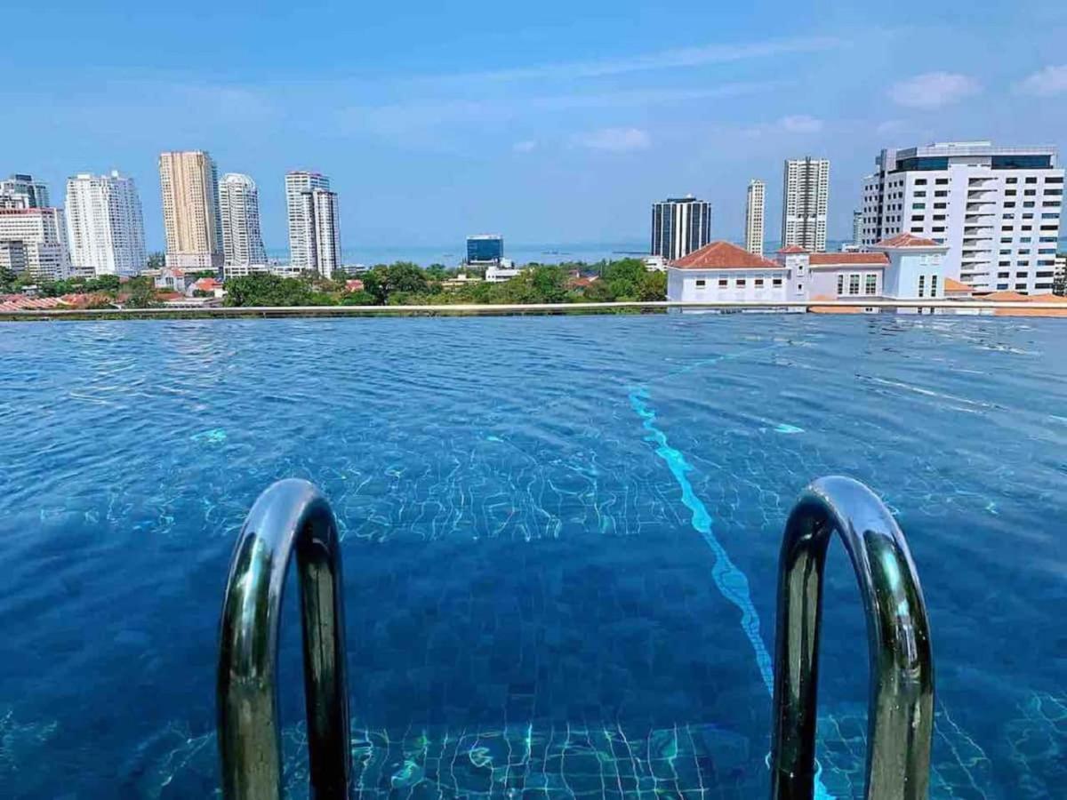 Tropicana 218 Macalister Netflix Seaview Τζωρτζ Τάουν Εξωτερικό φωτογραφία